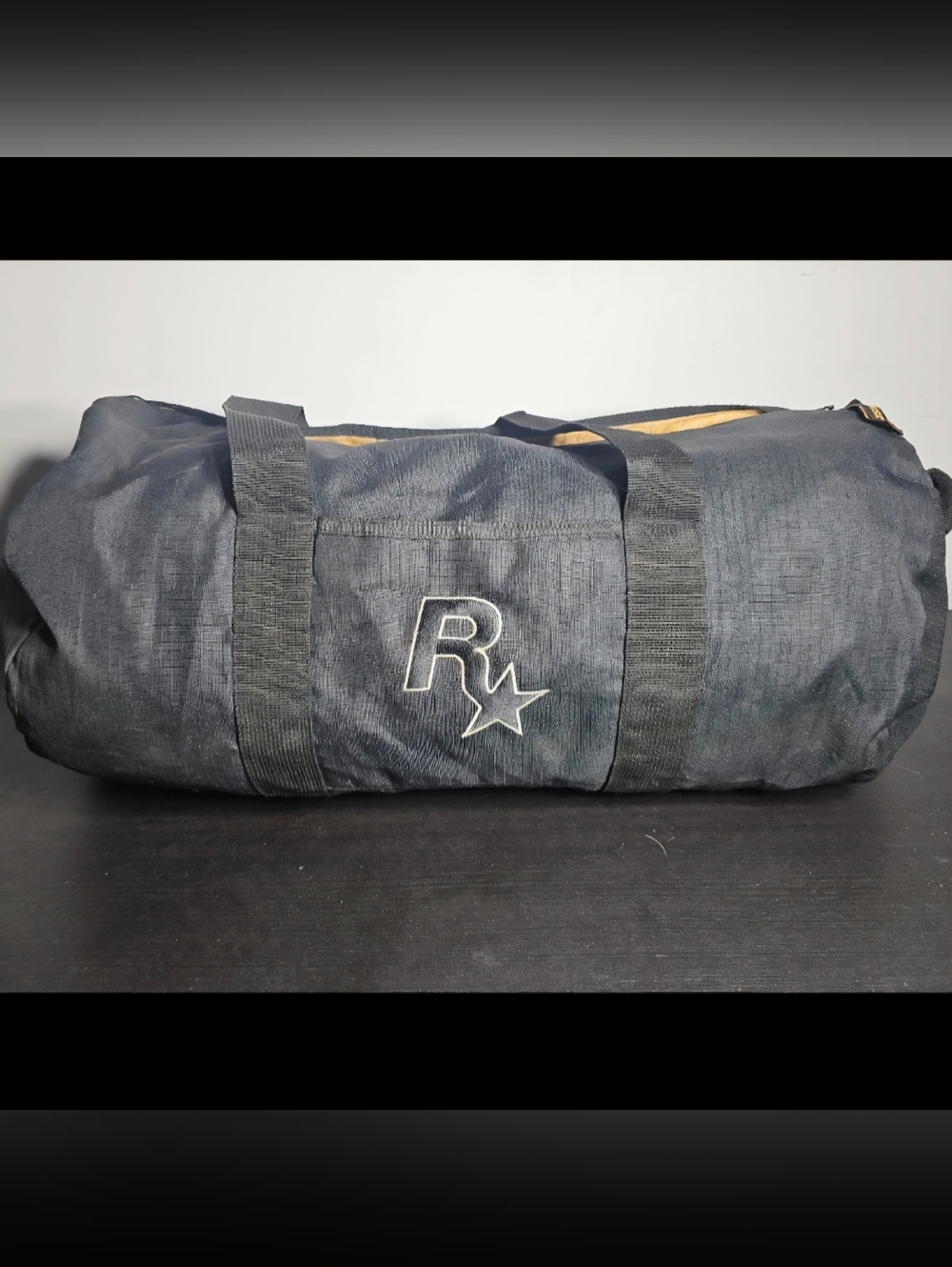 Rockstar GTA IV Special Edition Duffle Money Bag Black Star Logo